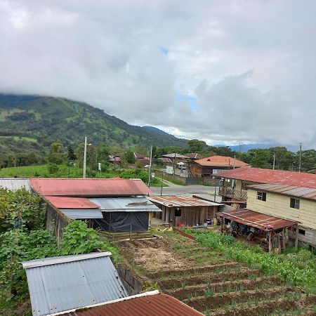 Hostal La Casa De Rodrigo Baeza Ngoại thất bức ảnh