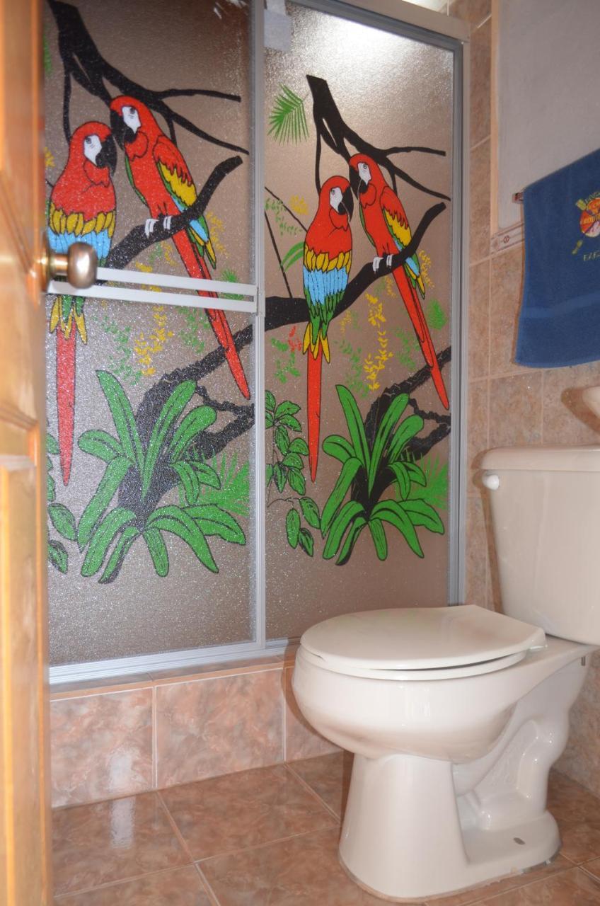 Hostal La Casa De Rodrigo Baeza Ngoại thất bức ảnh
